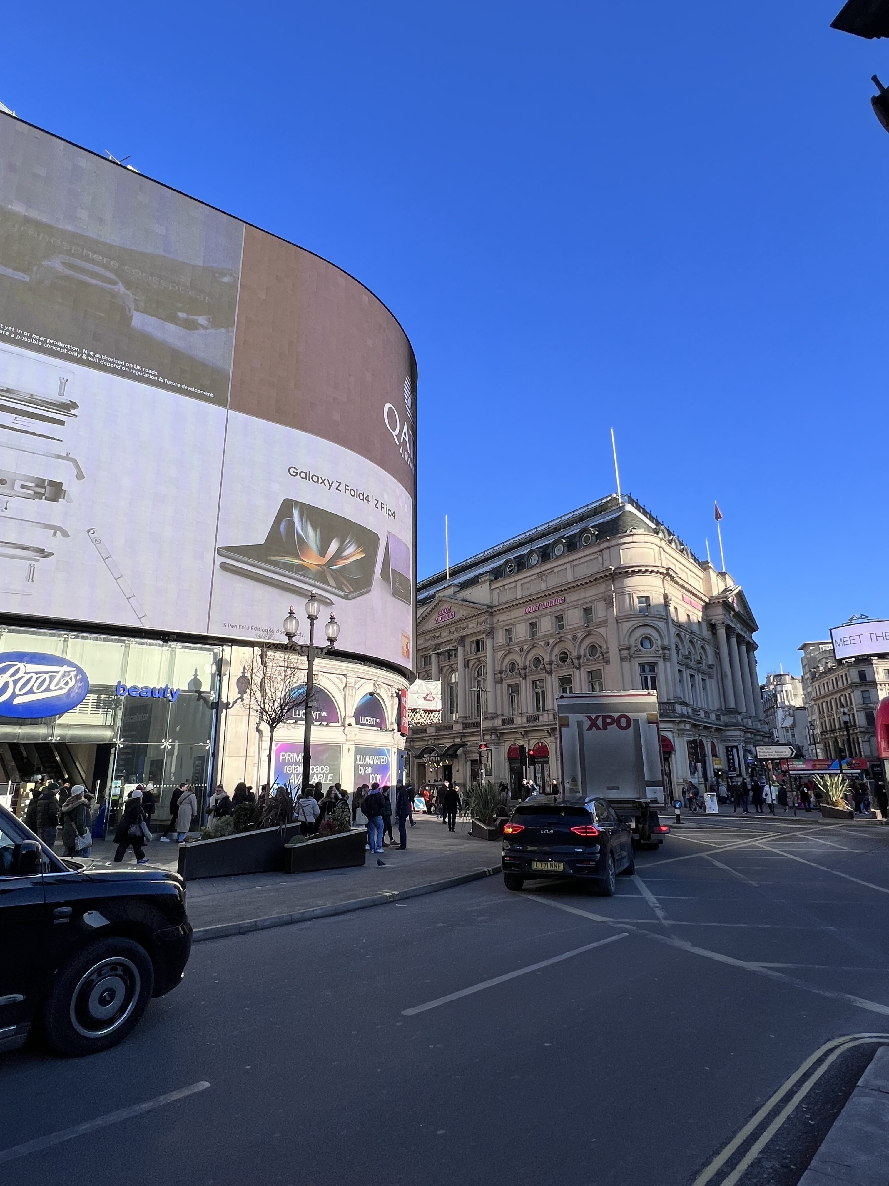 Piccadilly Circus