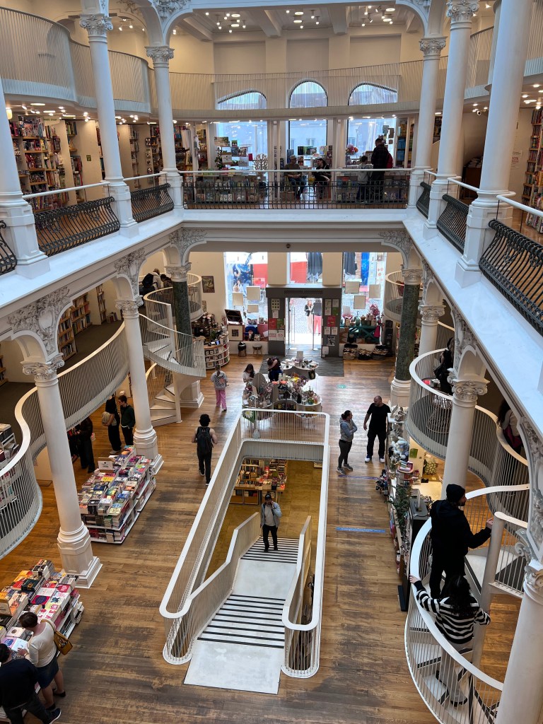 Cărturești Carusel