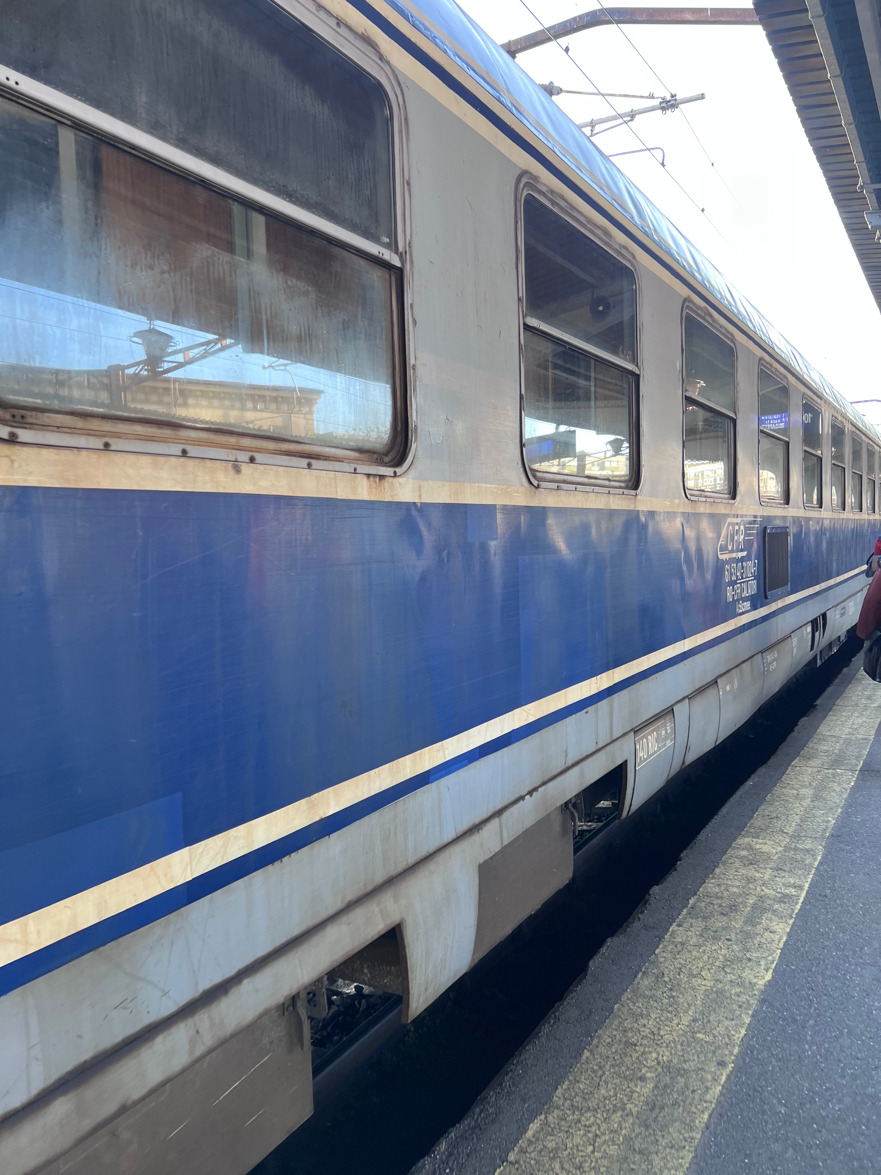 train Bucarest-Budapest