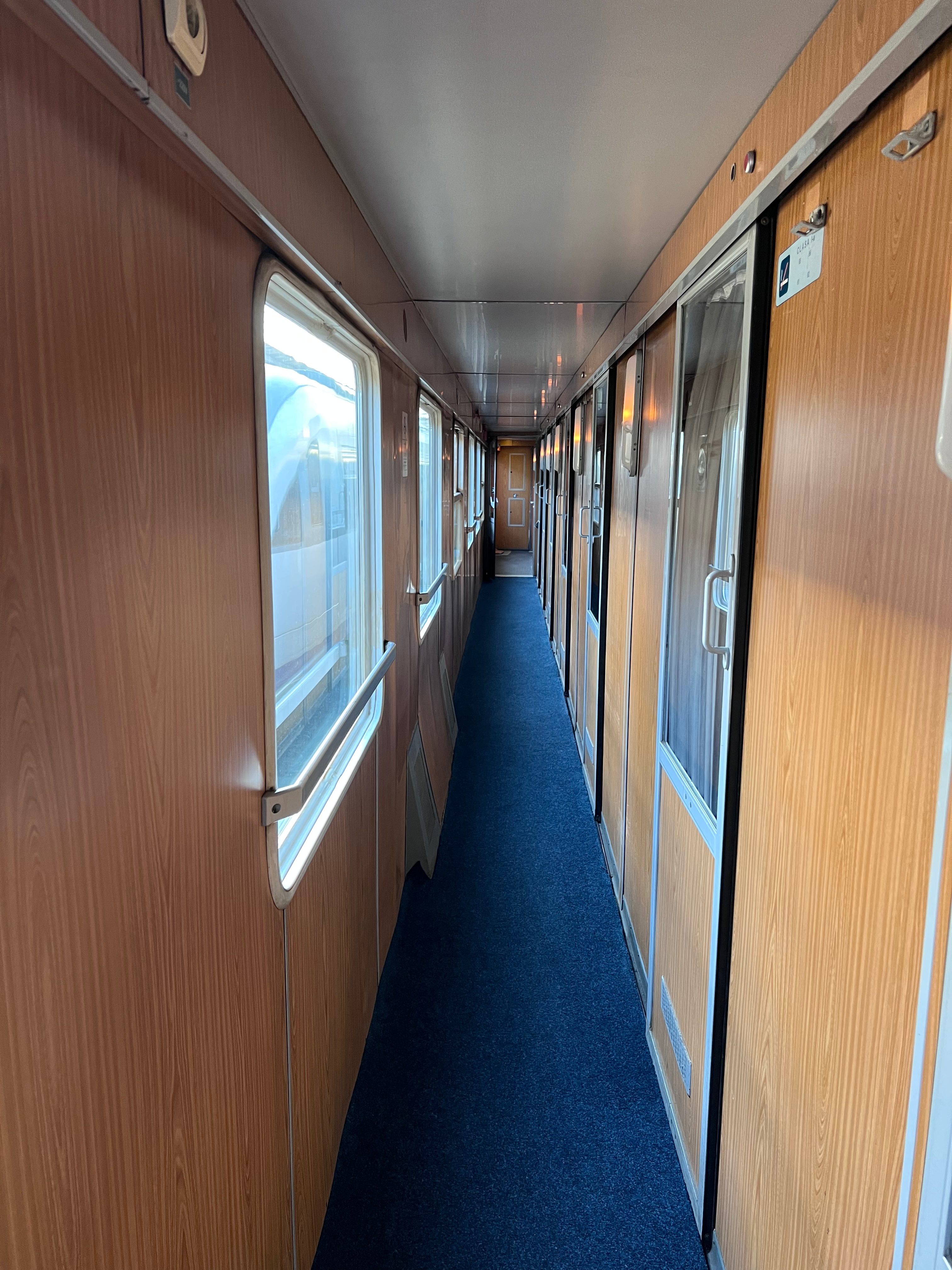 train Bucarest-Budapest