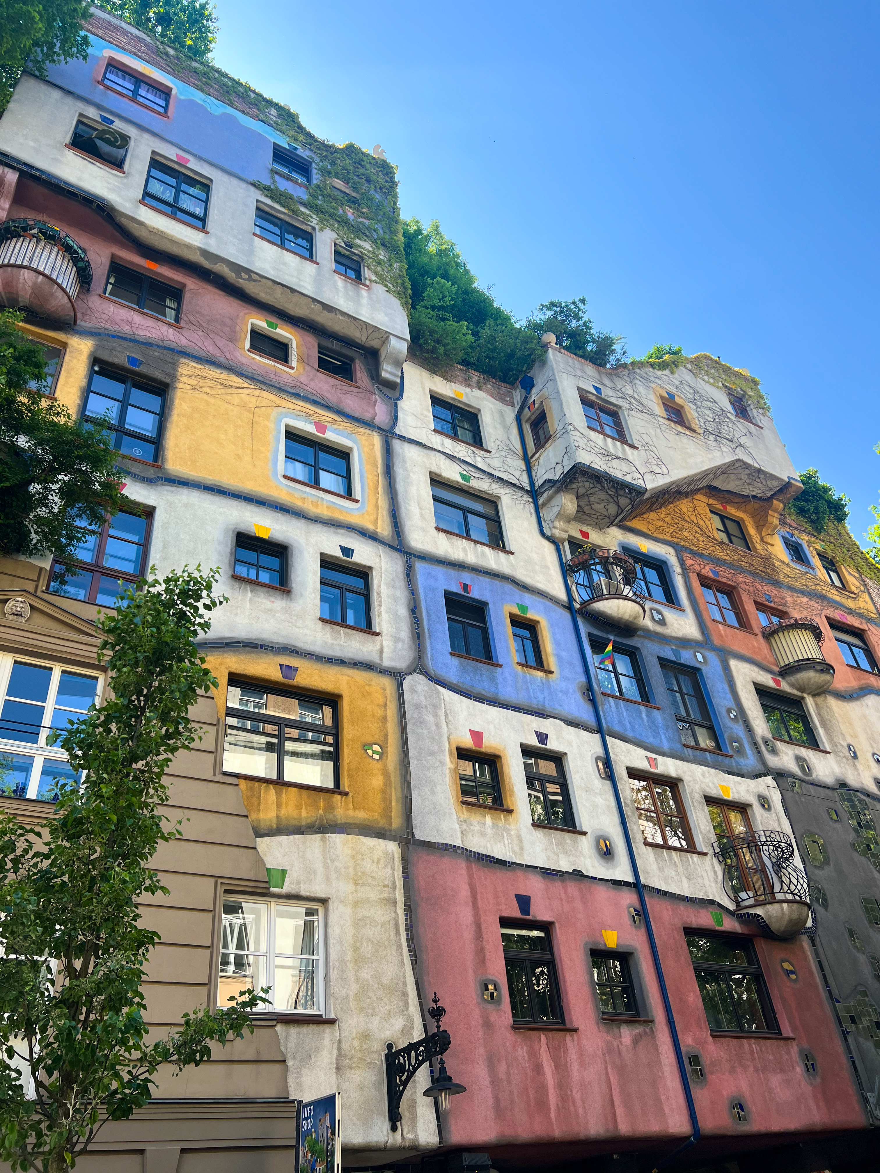 Hundertwasser village